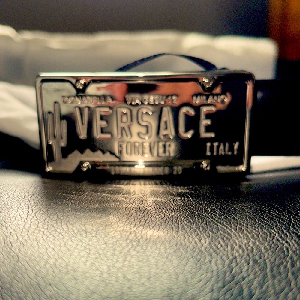 Versace 2020 Forever logo plaque belt